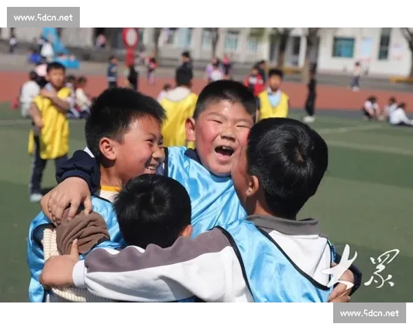 足球点燃乡村希望:亚泰青训走进辽源寿山镇小学送教 足球点燃乡村希望:亚泰青训走进辽源寿山镇小学送教