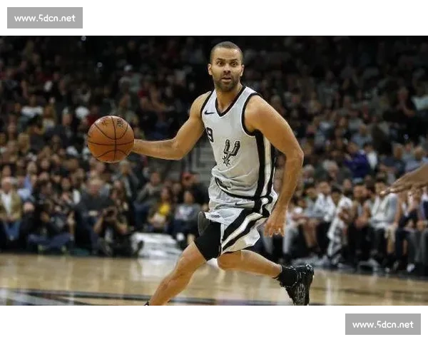 安东尼奥车祸后 6 个月复出！替补登场完成金杯赛首秀