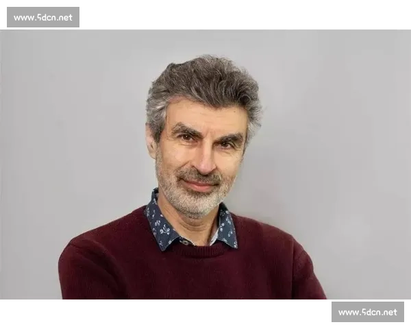 缅甸新星约书亚・万三周连捷 锁定 UFC 蝇量级冠军挑战权